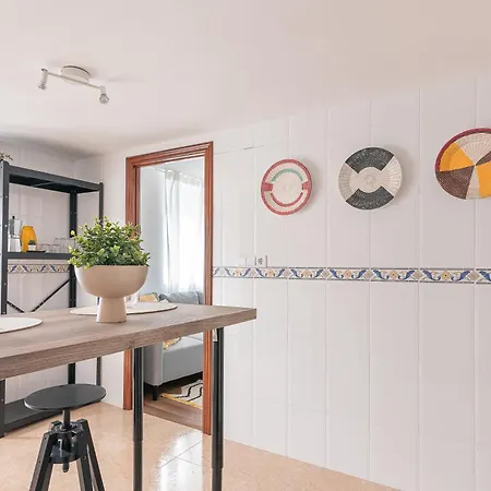 Casco Viejo ,playa Y Ambiente En * Castro Urdiales